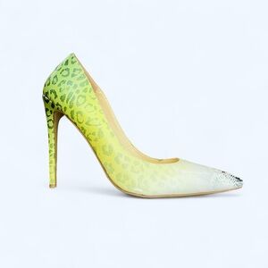 Y C G Animal Print Pumps • Size 11 • Women